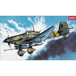 JUNKERS JU-87 G1 STUKA  1/72 «TANK BUSTER»